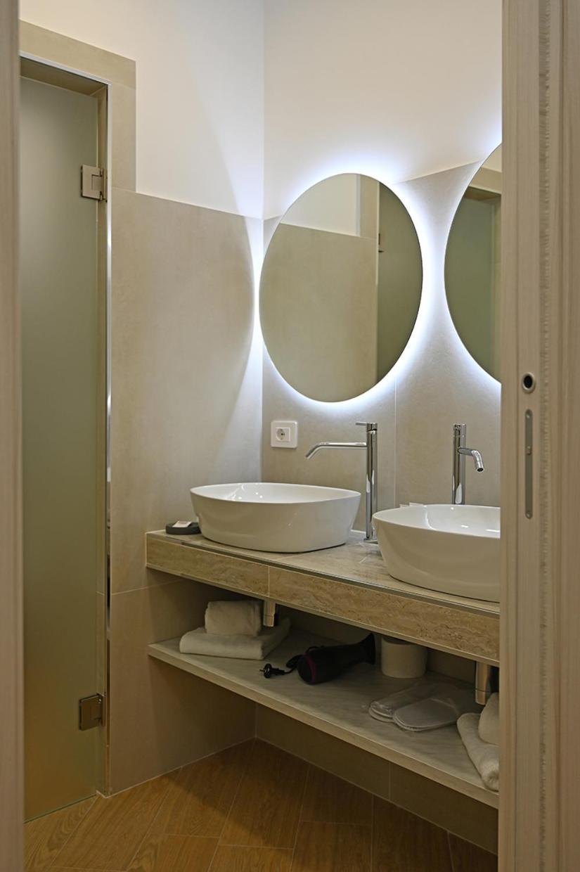 Mom Apartment Rooms&Suites Tivoli Zewnętrze zdjęcie