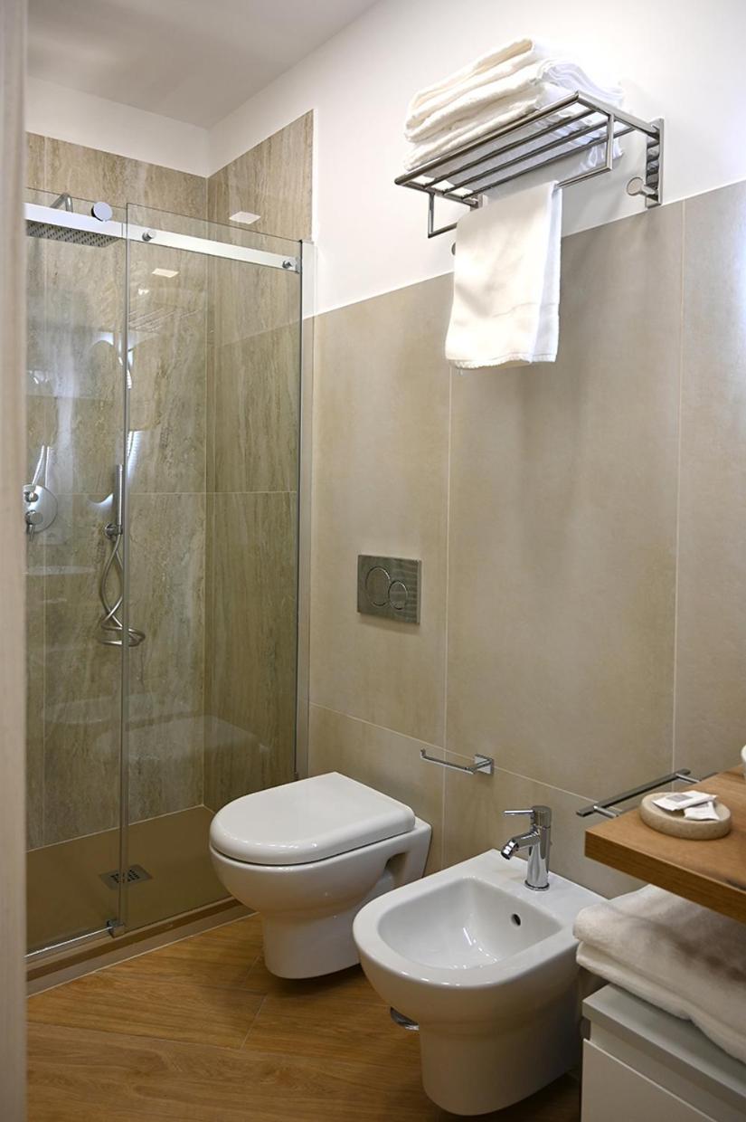 Mom Apartment Rooms&Suites Tivoli Zewnętrze zdjęcie